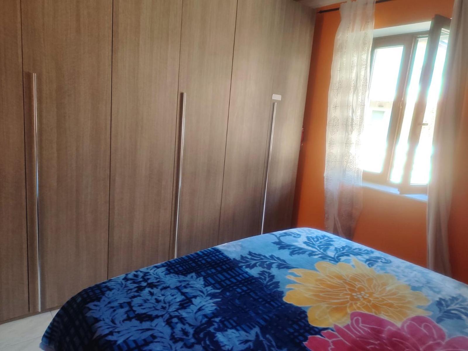Cute Little Flat With View, 20 Mins To Bgy Airport Lägenhet Pradalunga Exteriör bild